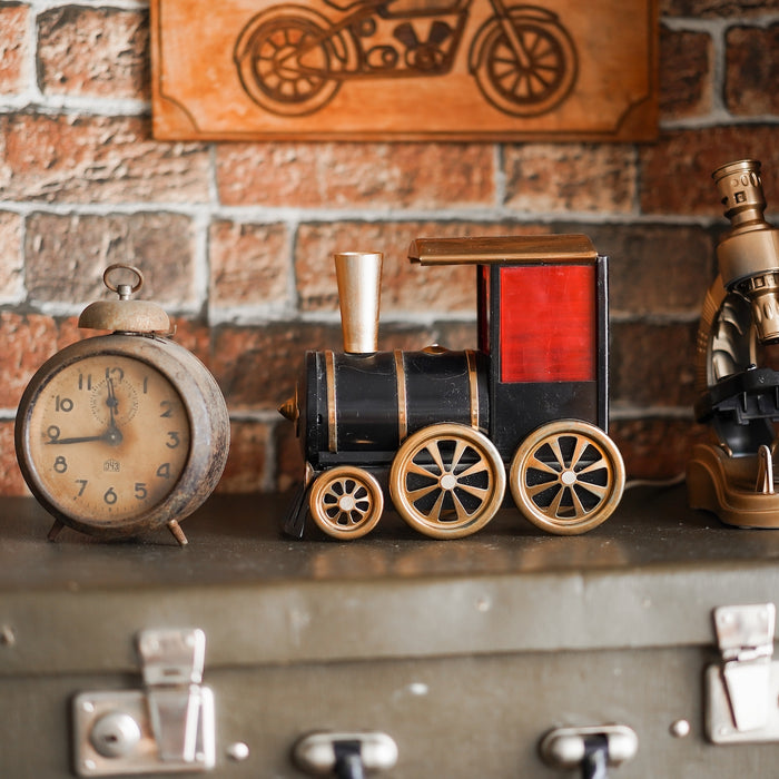 5 Tips To Decorate Your Home With Vintage Suitcase - The Handmade Store