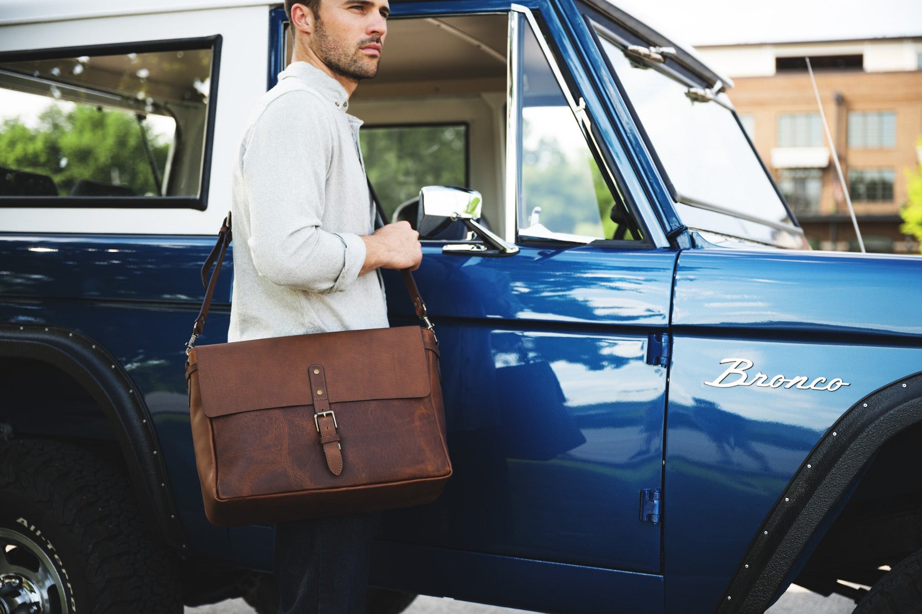 Leather Bag Giveaway - The Handmade Store - The Handmade Store