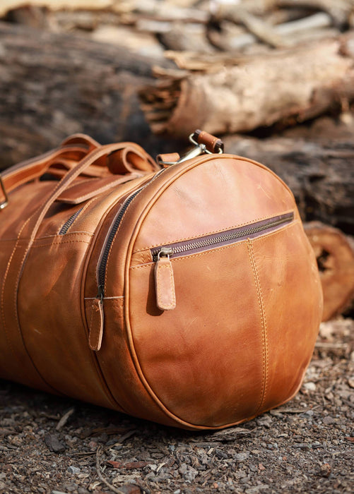 vintage tan leather holdall