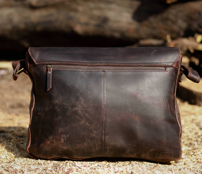 brown leather laptop messenger bag