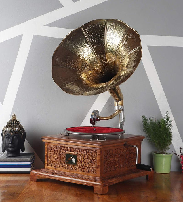 Antique And Vintage Gramophone