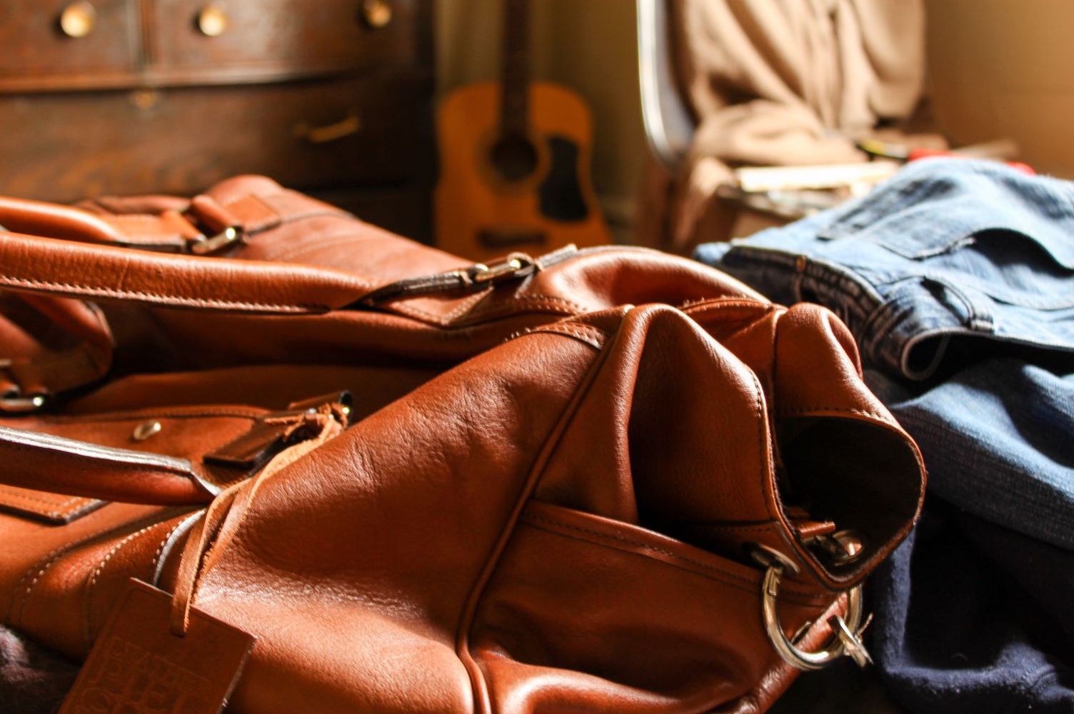Things To Look for When Buying a Leather Duffle Bag