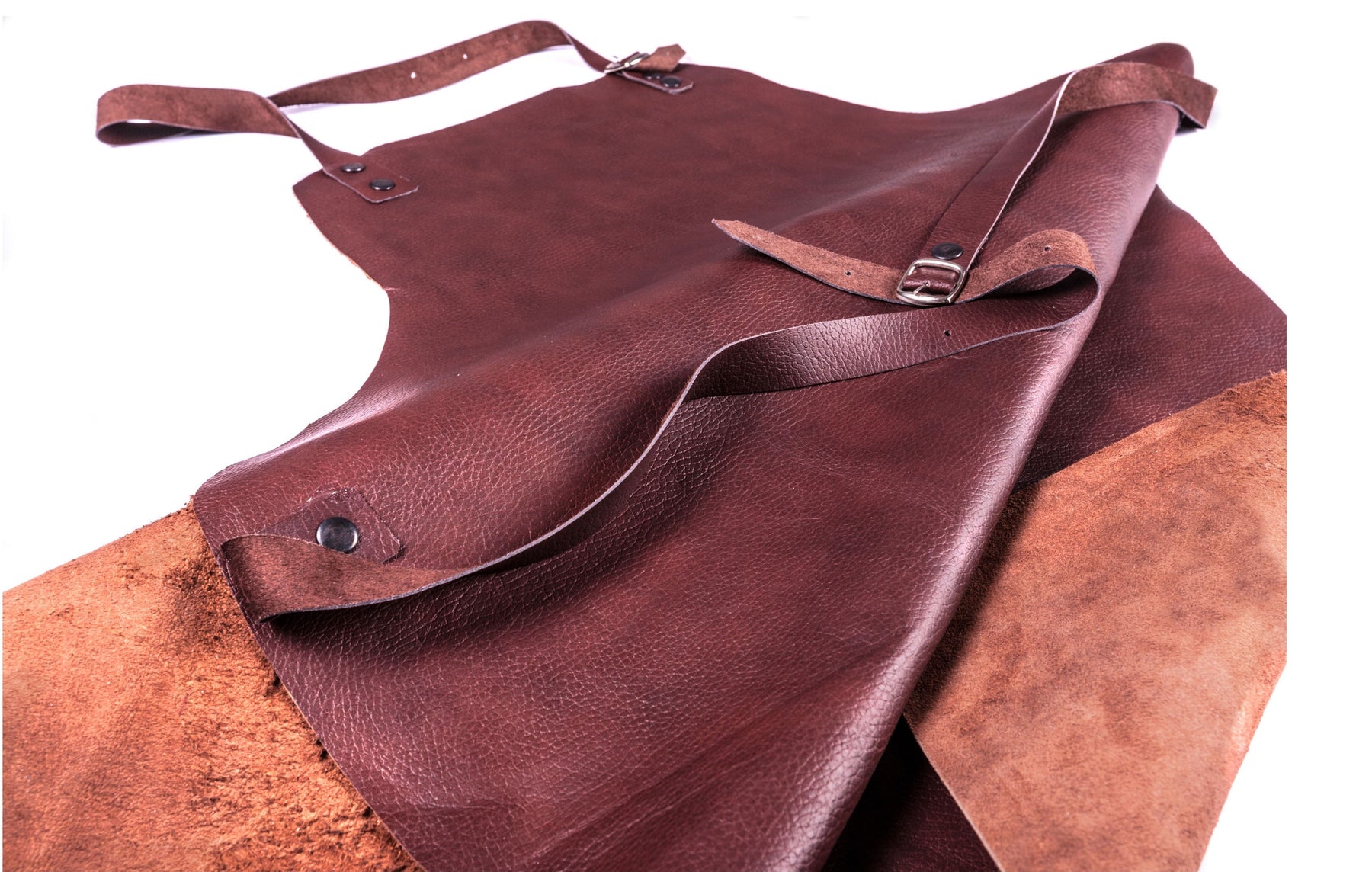 8 Reasons Why Leather Apron Is Perfect For Kitchen - The Handmade Store