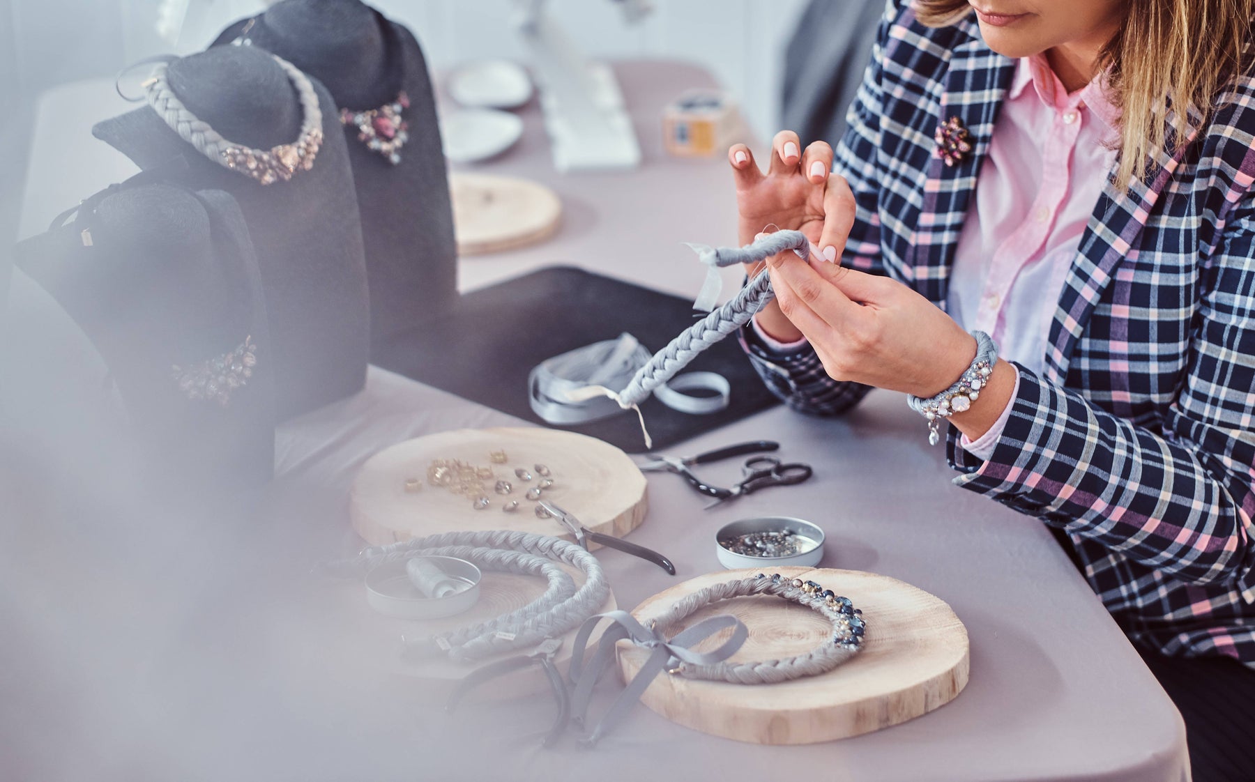 Why Choose Handmade Jewellery Over Machine Made? - The Handmade Store