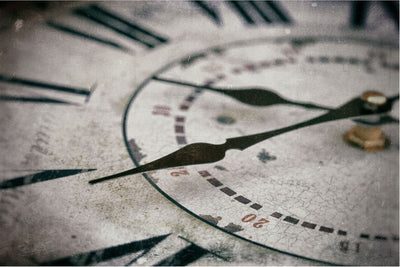 10 Different Types of Antique Clocks