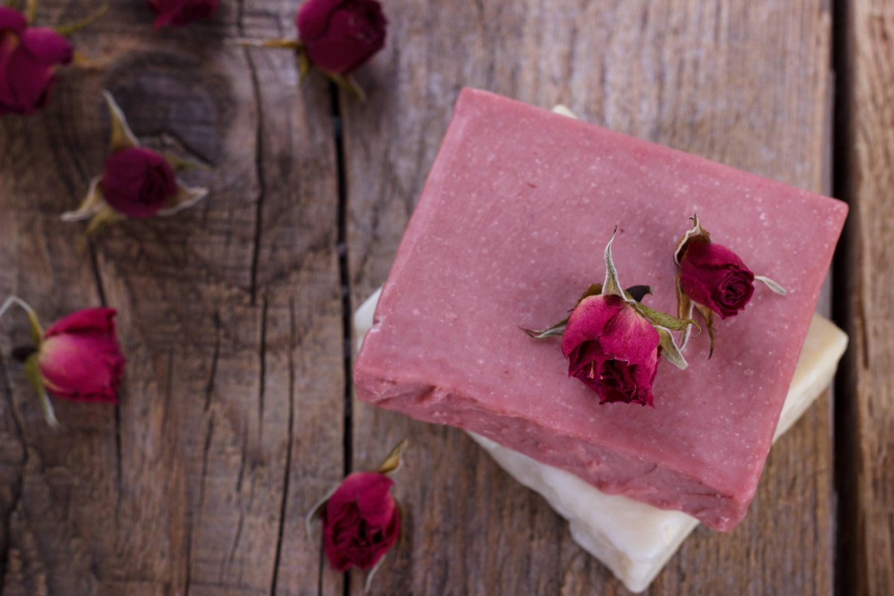 14 Reasons Why Handmade Soap are Better Than Commercial Soaps - The Handmade Store