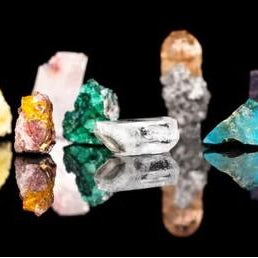 8 Best Rough Cut Gemstones Jewellery For 2022 - The Handmade Store