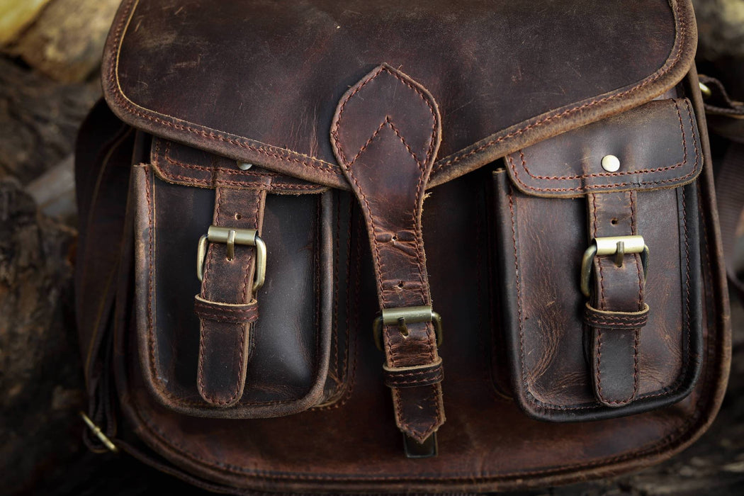 1960s Brown Patent Leather Frame Bag | Bohème Vintage – Boheme Vintage