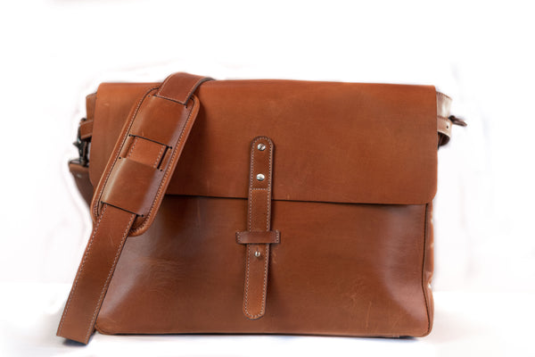 Bag Made of Genuine Leather Georgia Crossbody Bag With 