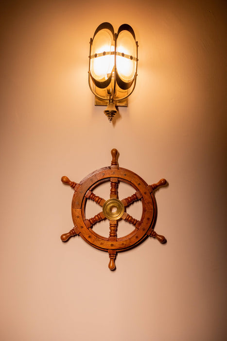 rustic ship wheel wall decor 
