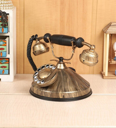 Vintage Decor Telephone
